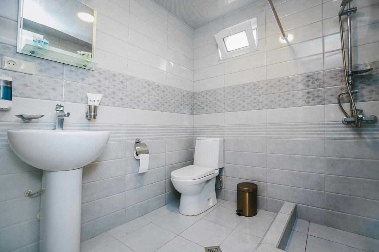 Bebo Babu Guest House Кутаиси Экстерьер фото